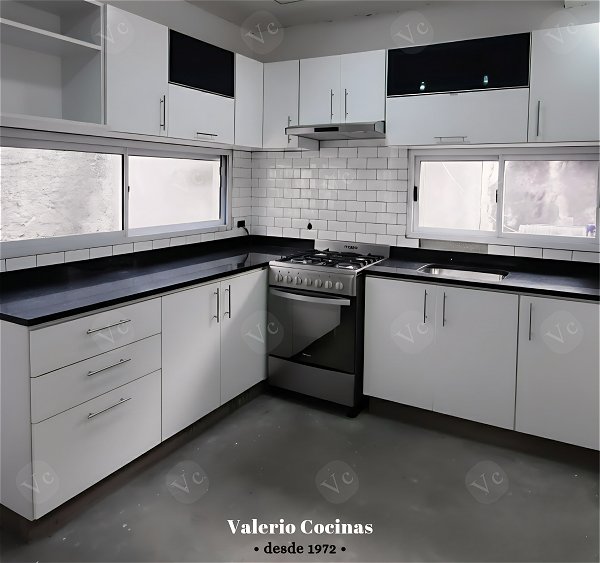 mueble de cocina laqueado